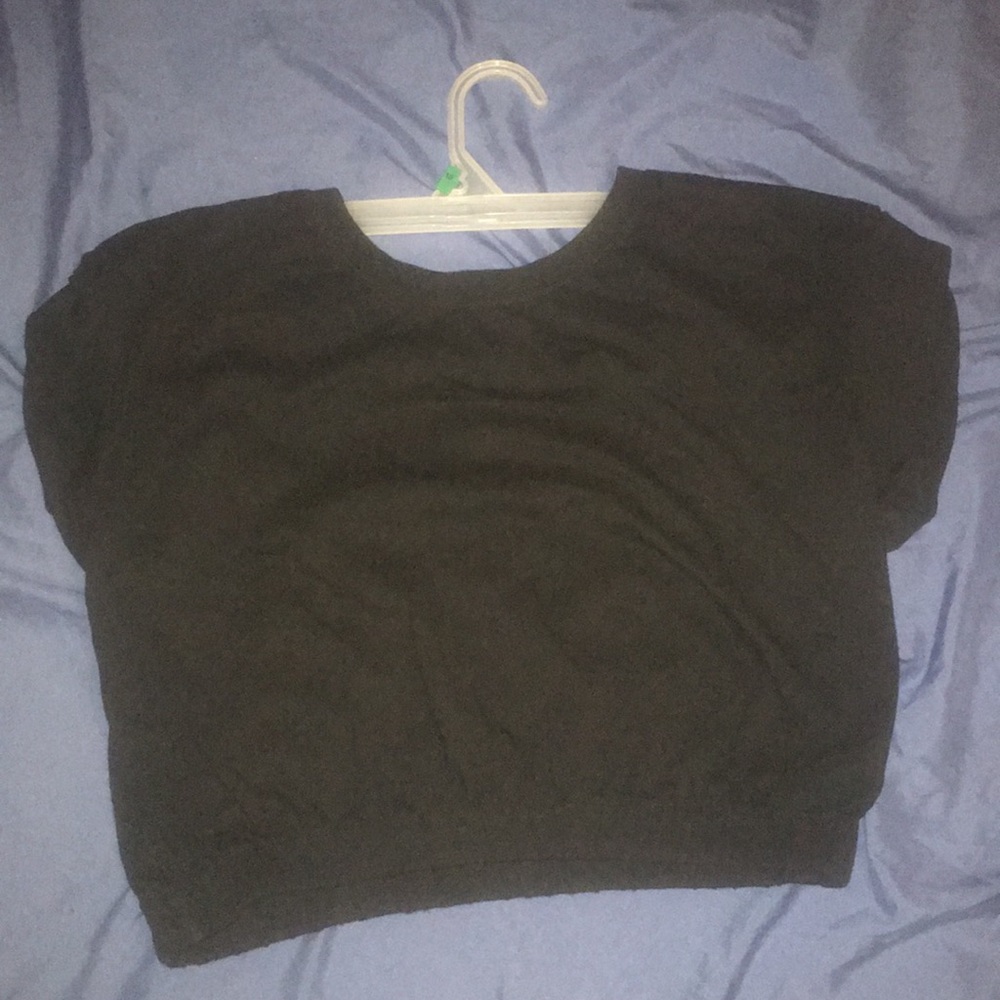 Black crop top